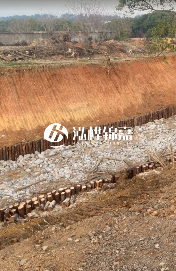 荊州打松木樁施工團隊-河道清淤與河道打樁的先后順序？